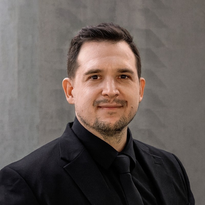 Lukáš Benzl